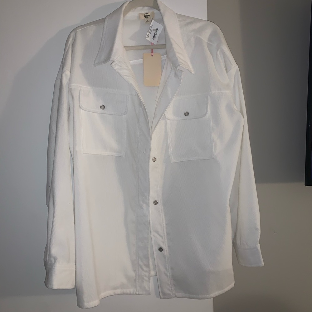 White shacket